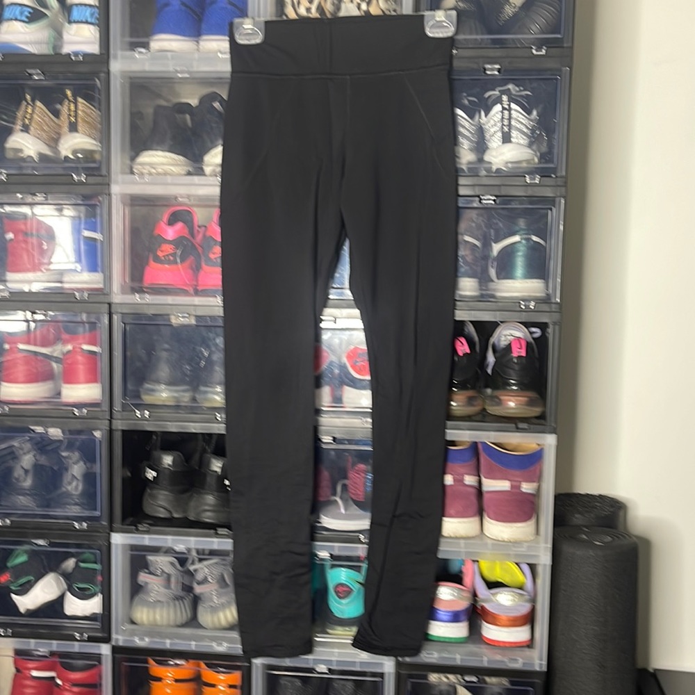 Michi Black with reflective seam leggings